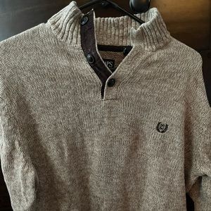 Men’s Chaps tan and brown sweater size medium. Collared and 3 buttons.